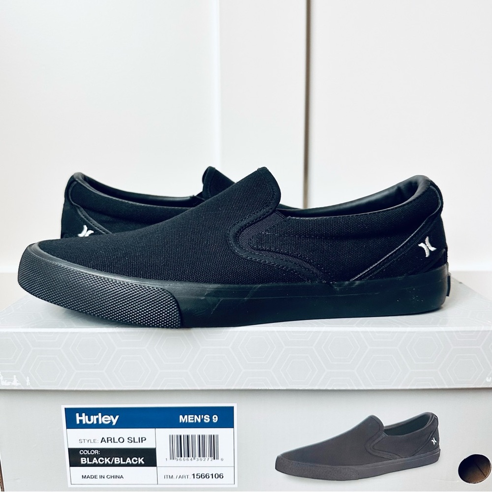 Hurley Black Slip-On Loafers with Minimalist Design